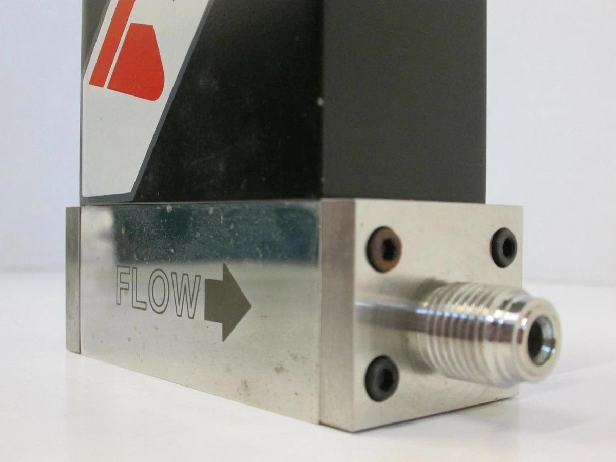 Used Tylan FC-2900M-EP MFC Mass Flow Controller 20 SLPM, H2