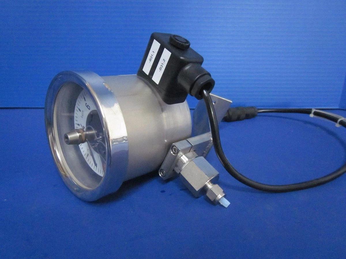 Used Indirect Limit Switch Type I 12 w/ Inductive Contacts (Manometer), 0-10 Bar Used