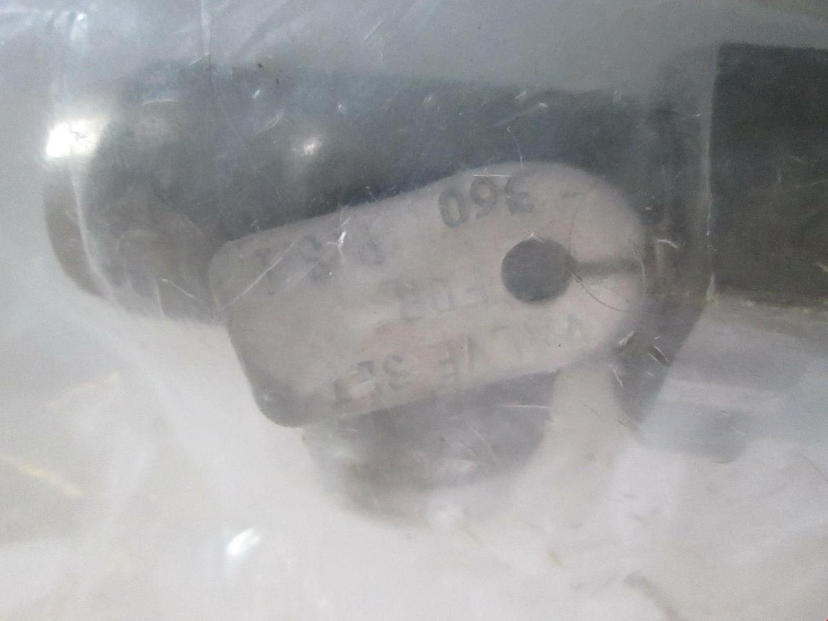Used Teledyne, 647B-5, Valve for 360 PSI, New
