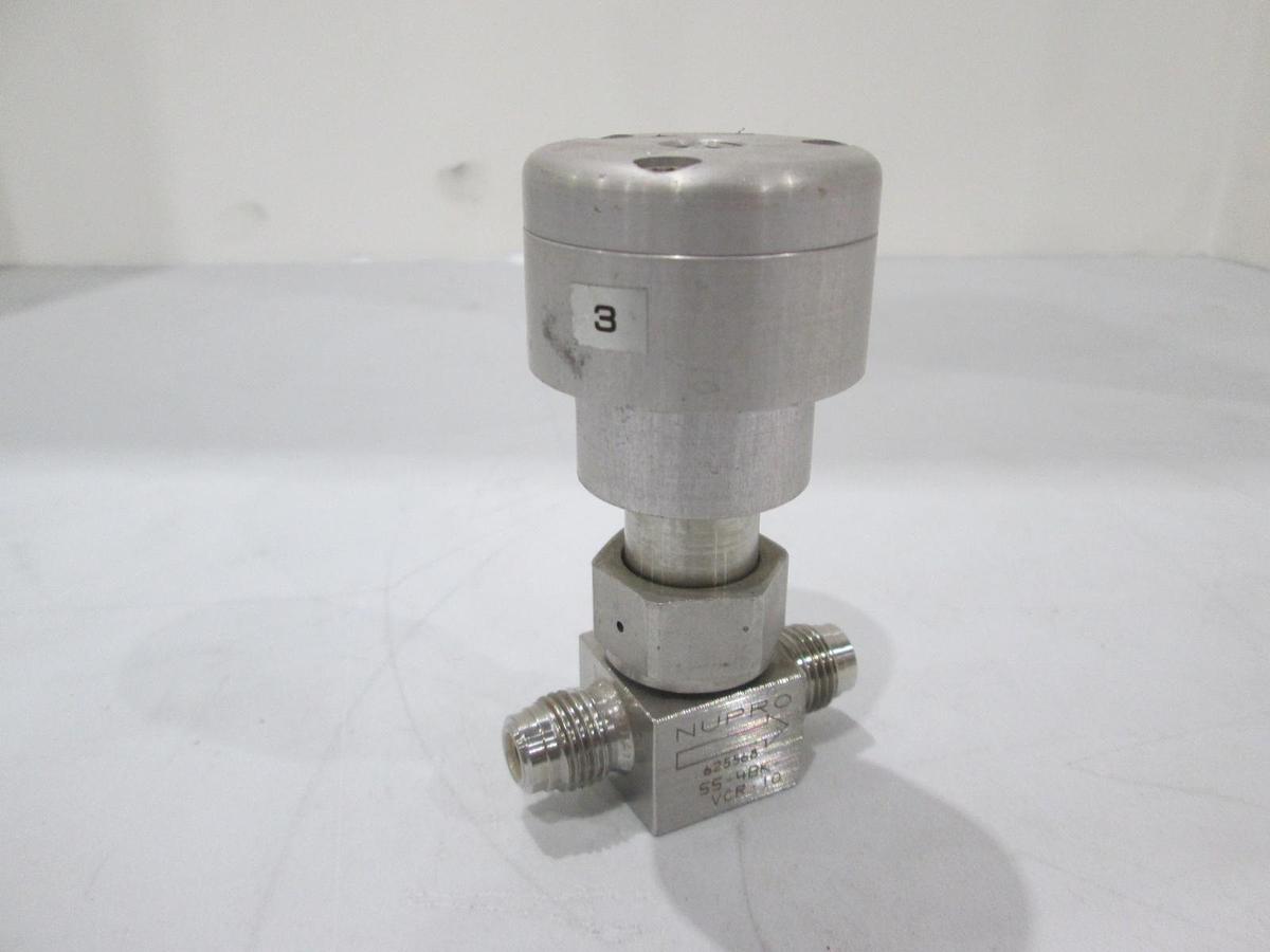 Used Nupro, SS-4BK-VCR-1O, Pneumatic Valve, Used