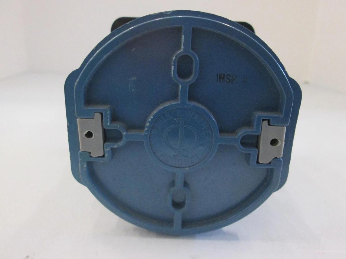 Used Kraus & Naimer, C105, Selector Switch 2 Position NO KNOB, 500V, 100A, Used