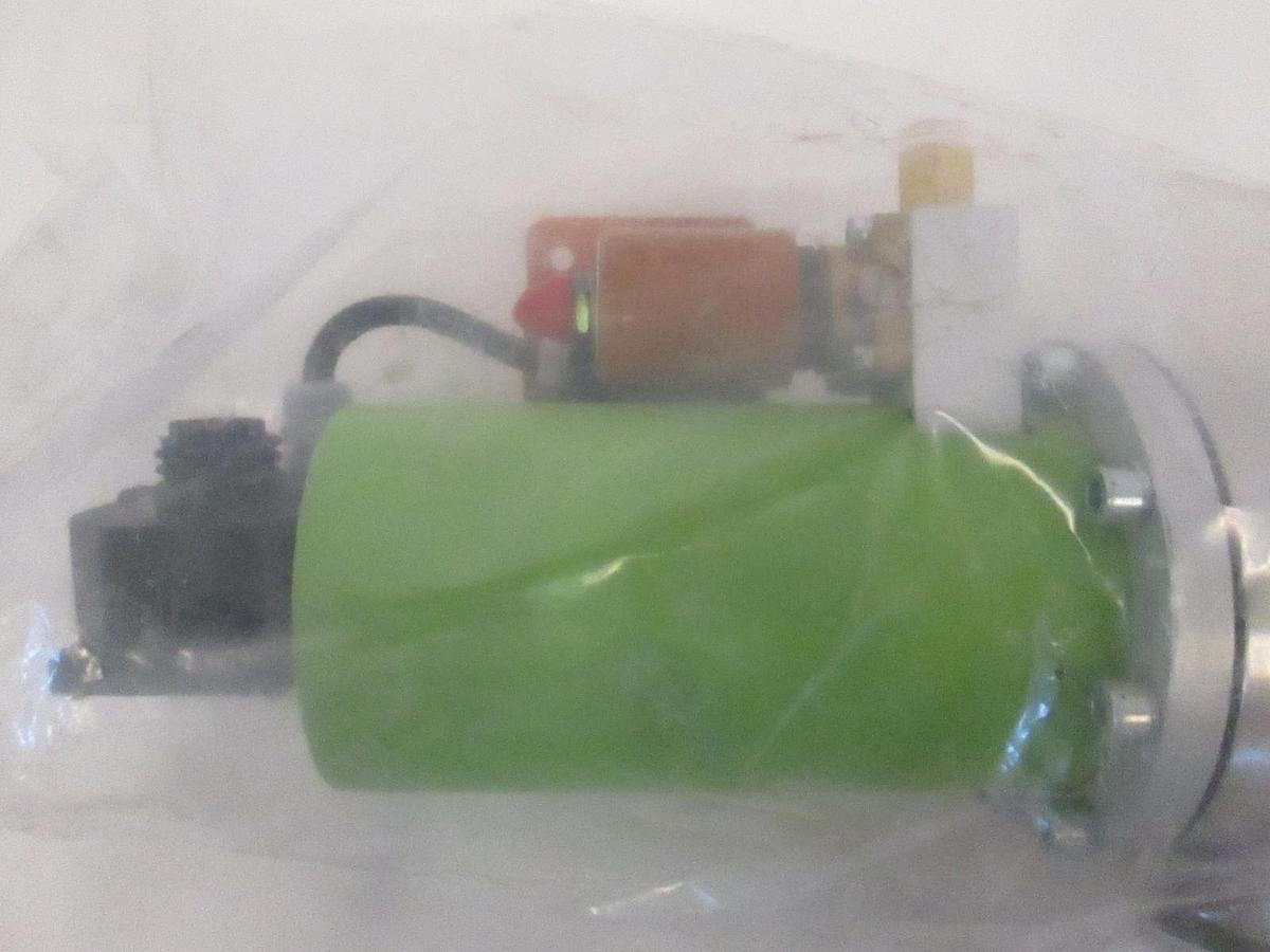 Used VAT, Vacuum Pump, F29695-13, New