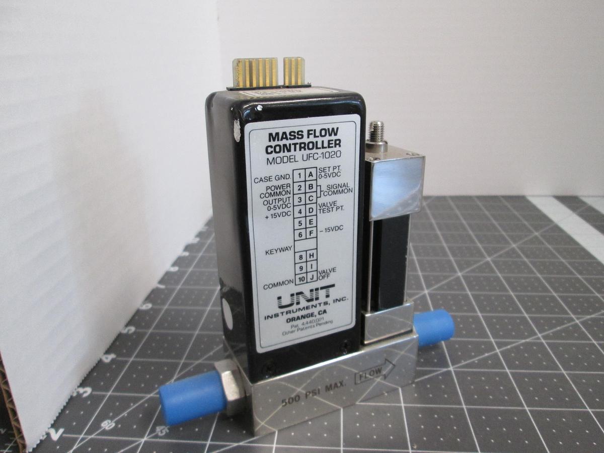 Used UNIT Instruments, UFC-1020, Mass Flow Controller 2 SLM N2 MFC 