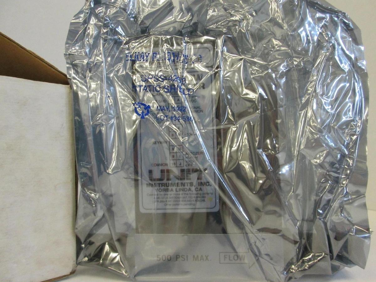 Used Unit UFC-1100 Mass Flow Controller, SF6, 100 SCCM, Refurbished
