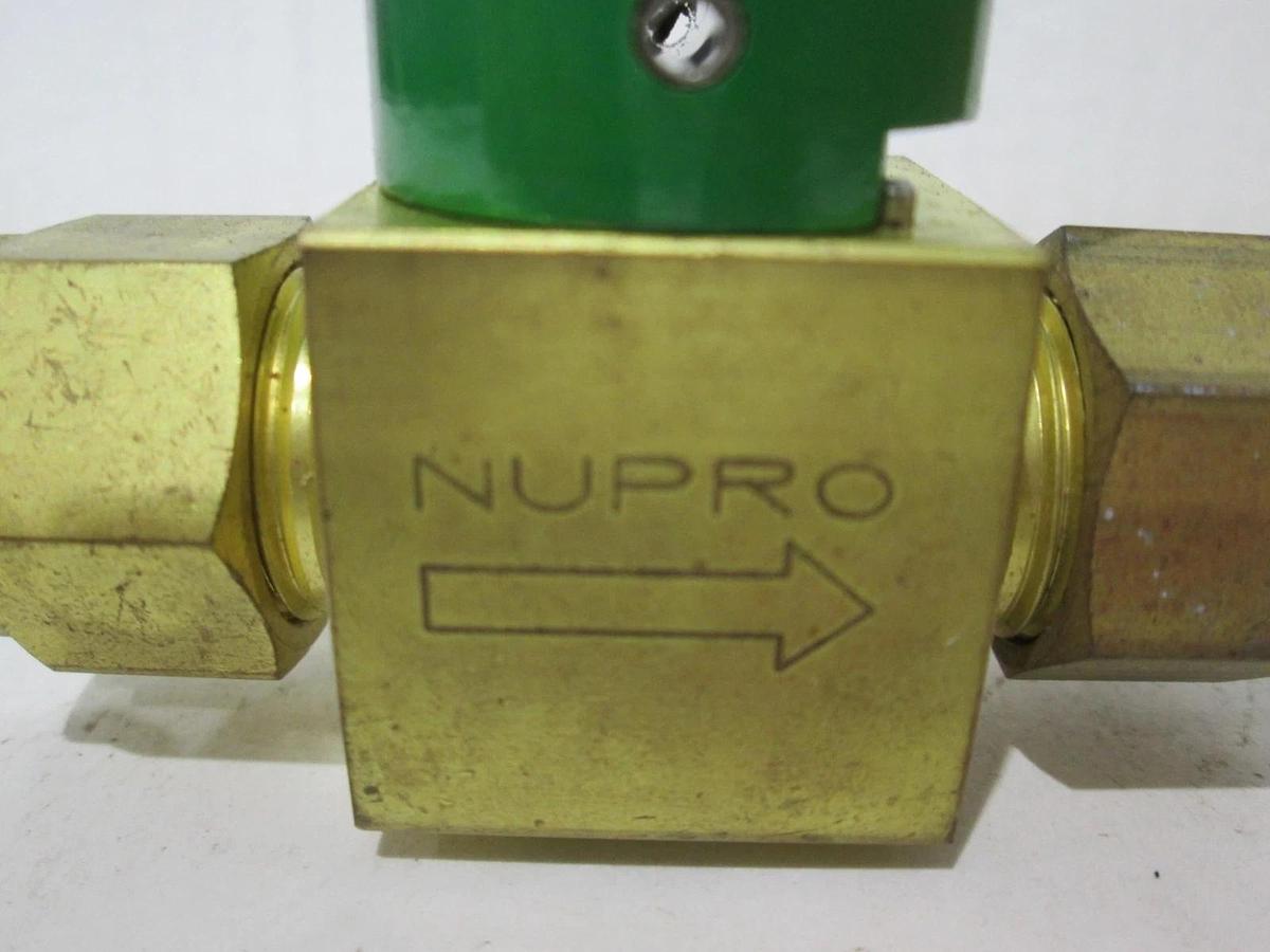 Used Nupro, B-8P6T, 1/2" Brass Ball Valve, Used