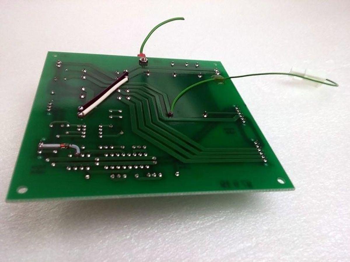 Used TEL Tokyo Electron MC-31048 Circuit Board for TS-4000Z-16 Unit, DS1181-000247-14