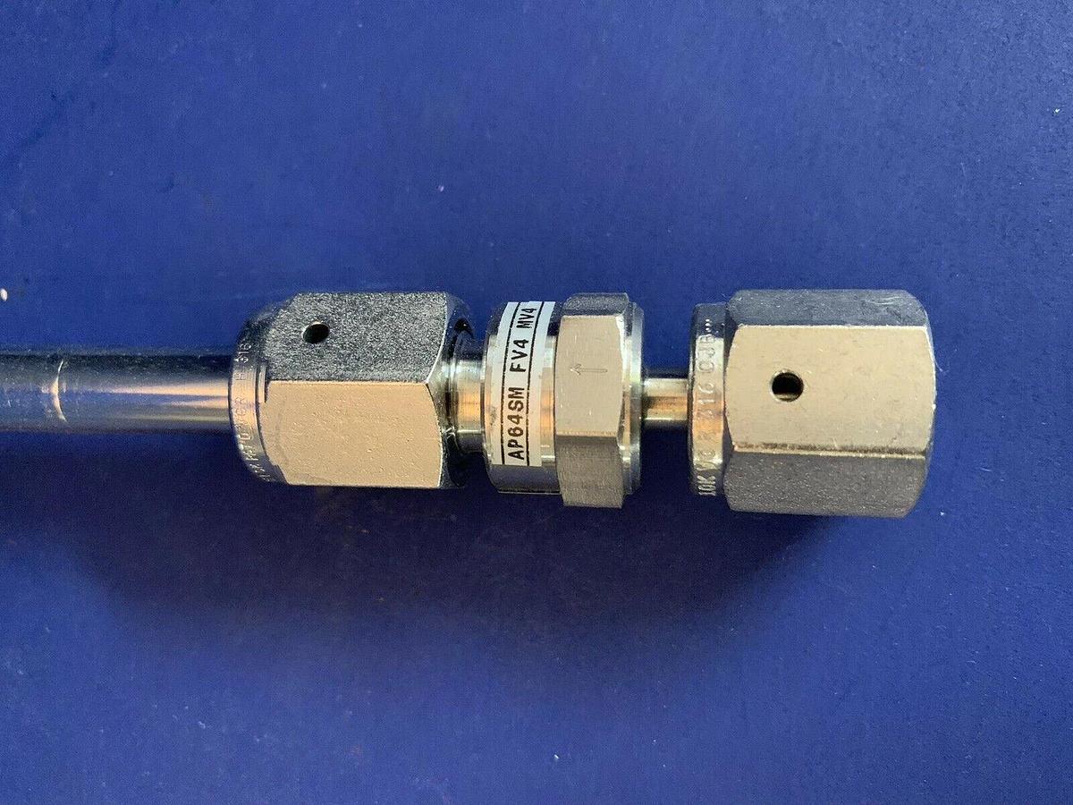 Used APTech AP4625SM Manual Diaphragm Valve Assy w/ 14" Tube, 1/4" FVCR, Used
