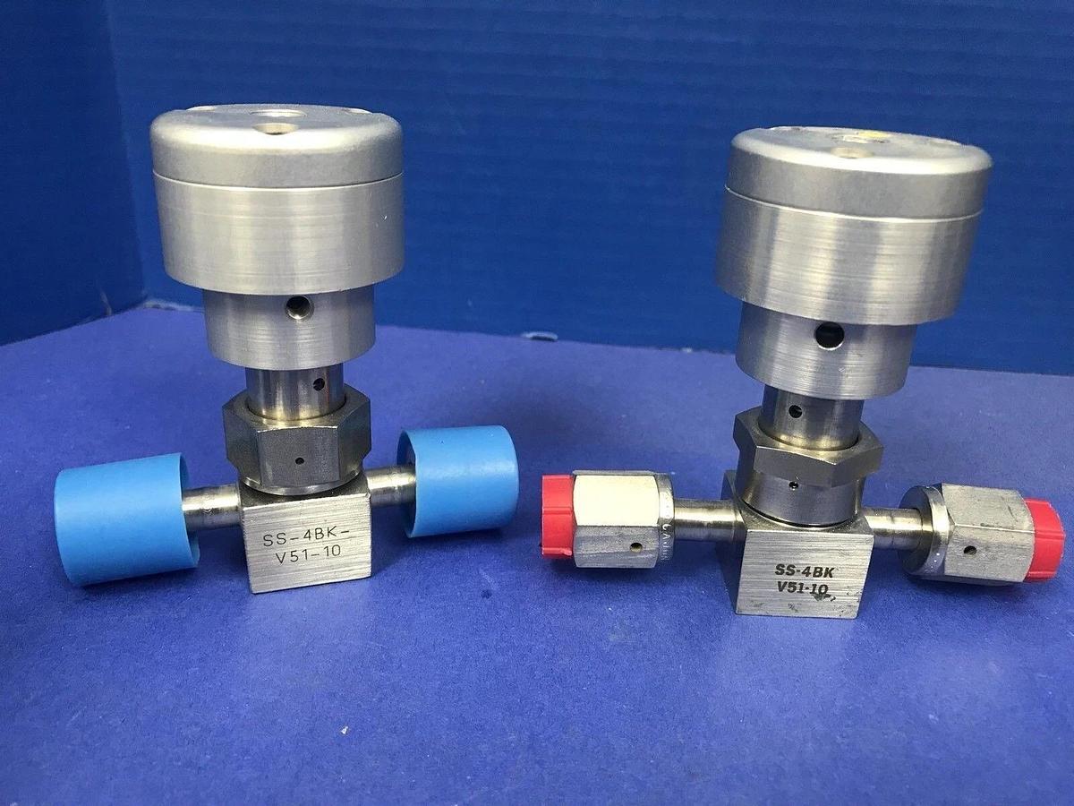Used Nupro SS-4BK-V51-1O Bellow Sealed Valve w/ NO Actuator, 1/4" FVCR, Lot of 2 Used