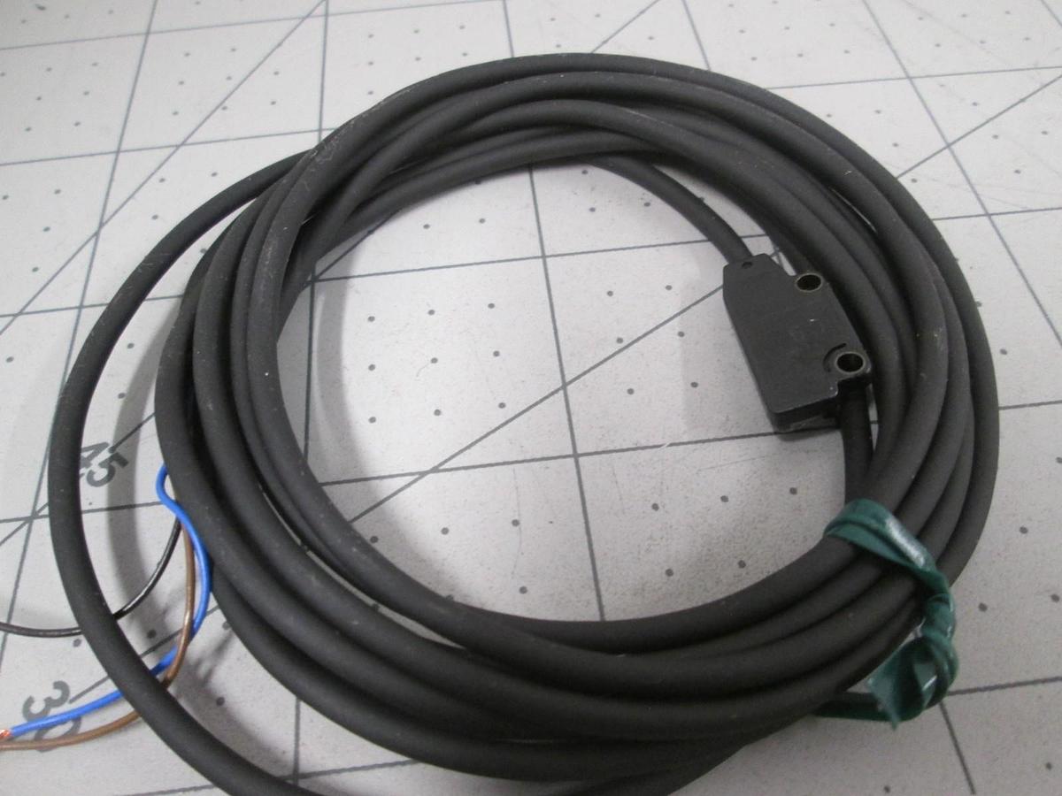NAIS, UZB1232, Photoelectric Sensor, New