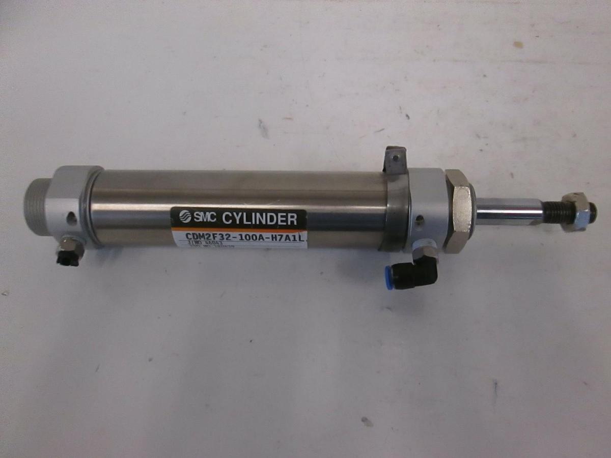Used SMC, CDM2F32-100A-H7A1L, Cylinder, Used