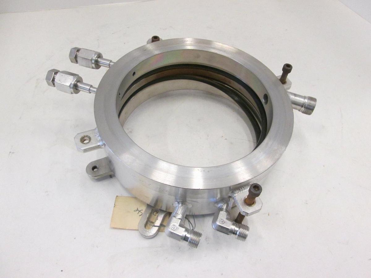 Used End Cap, 150/156 Front LPCVD Furnace Flange, water cooled, 1/4 vco gas in Used