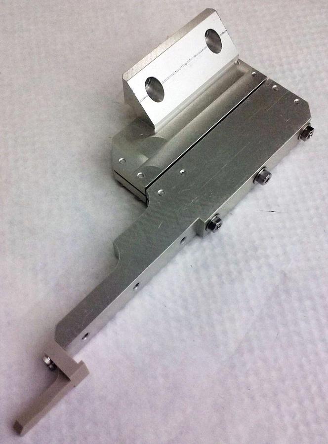 Used TEL Tokyo Electron Fitting and Support Arm Assembly, Used