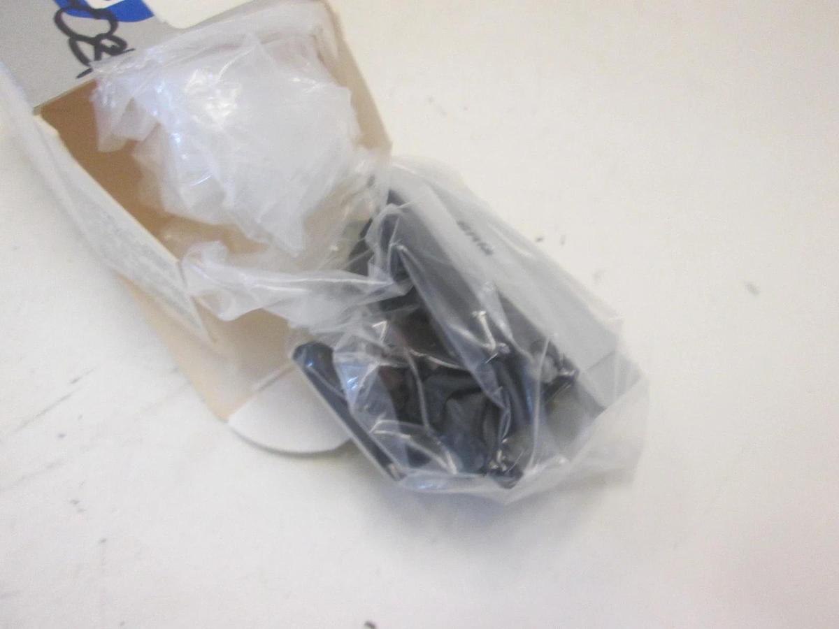 Allen Bradley, 195-FA11, AUXILLARY CONTACTOR, 40AMP, New