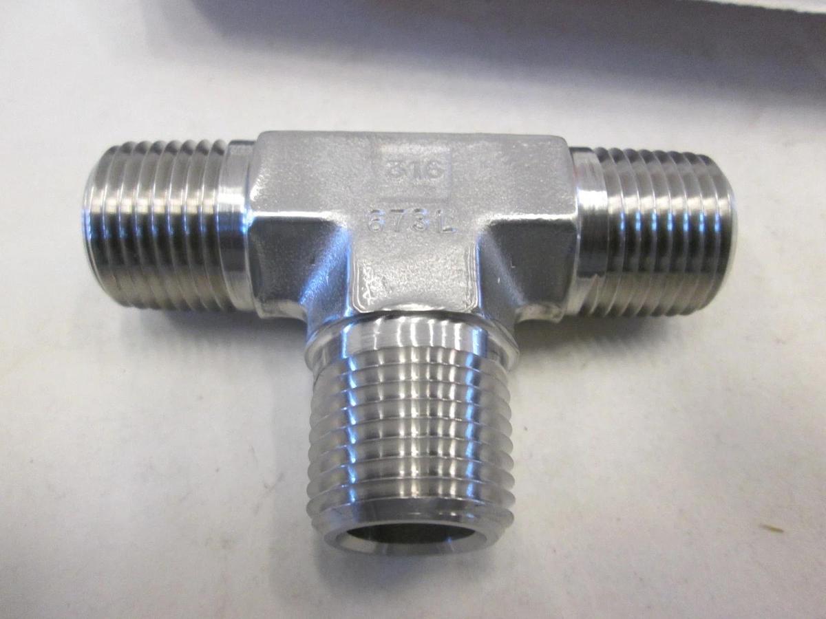 Parker, 8-8-8 MT-SS, Male Tee Pipe Fitting, Box of 2, New