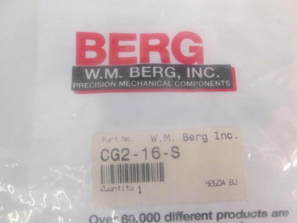 W.M. BERG CG2-16-S Split Hub Clamp, Aluminum, Lot of 3 NEW