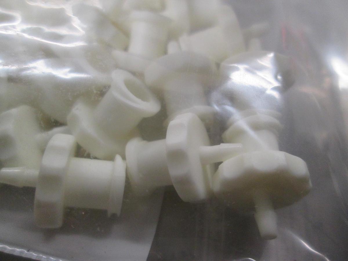 Used Plug In, 206-997, New, Lot of 65