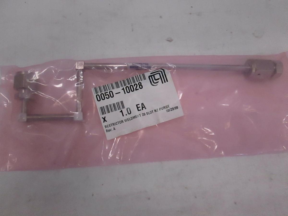 Used AMAT, RESTRICTOR WELDMENT, 29 SLOT, N2 PURGE, 0050-10028, New