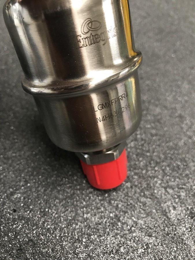 Used Entegris LGMXFPRR4 Linegard Max-FP Inline Gas Filter , 1/2" MVCR, Used