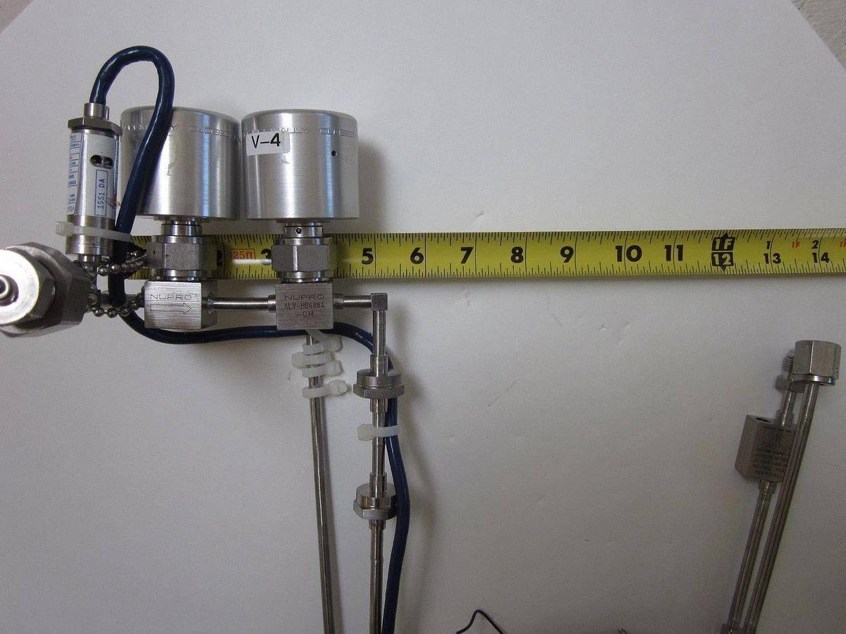 Used Air Products Pigtail Assembly for a GasGuard 450 Gas Cabinet CGA 320