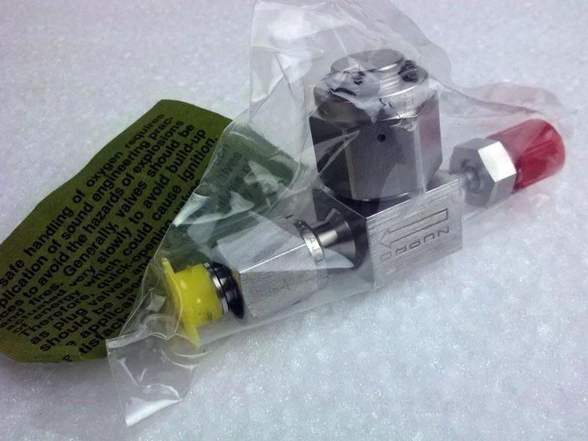 Nupro Valve, Fitting, SS-4TF-V87 with .5 Micron Filter, FVCRxMVCR, New