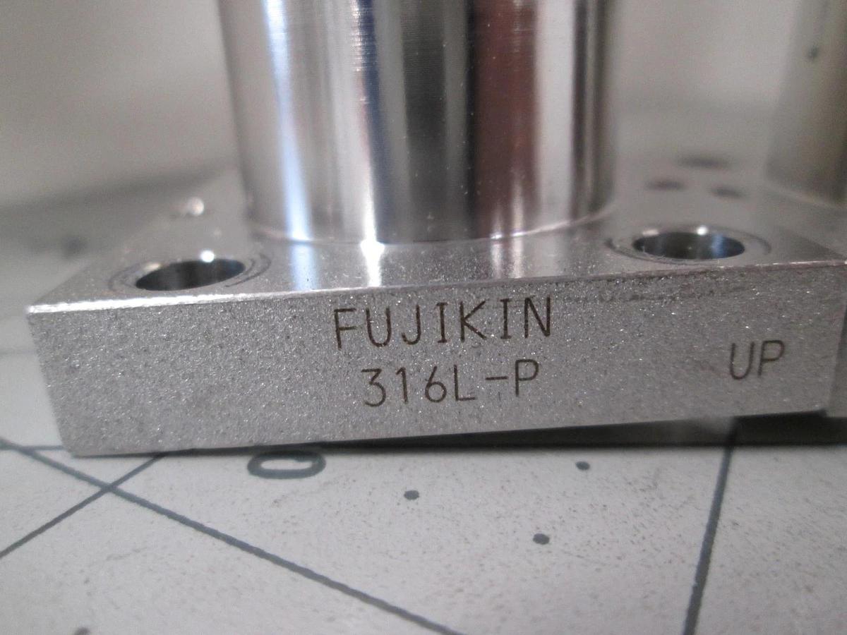 Used Fujikin, AN9N4000, 316L-P, Diaphragm Manual Valve, Used, Lot of 5