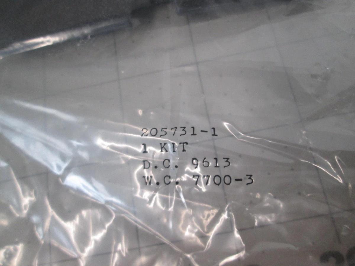AMP, 205731-1, Backshell Cable Clamp, 45' Thermoplastics Kit New, Lot of 60