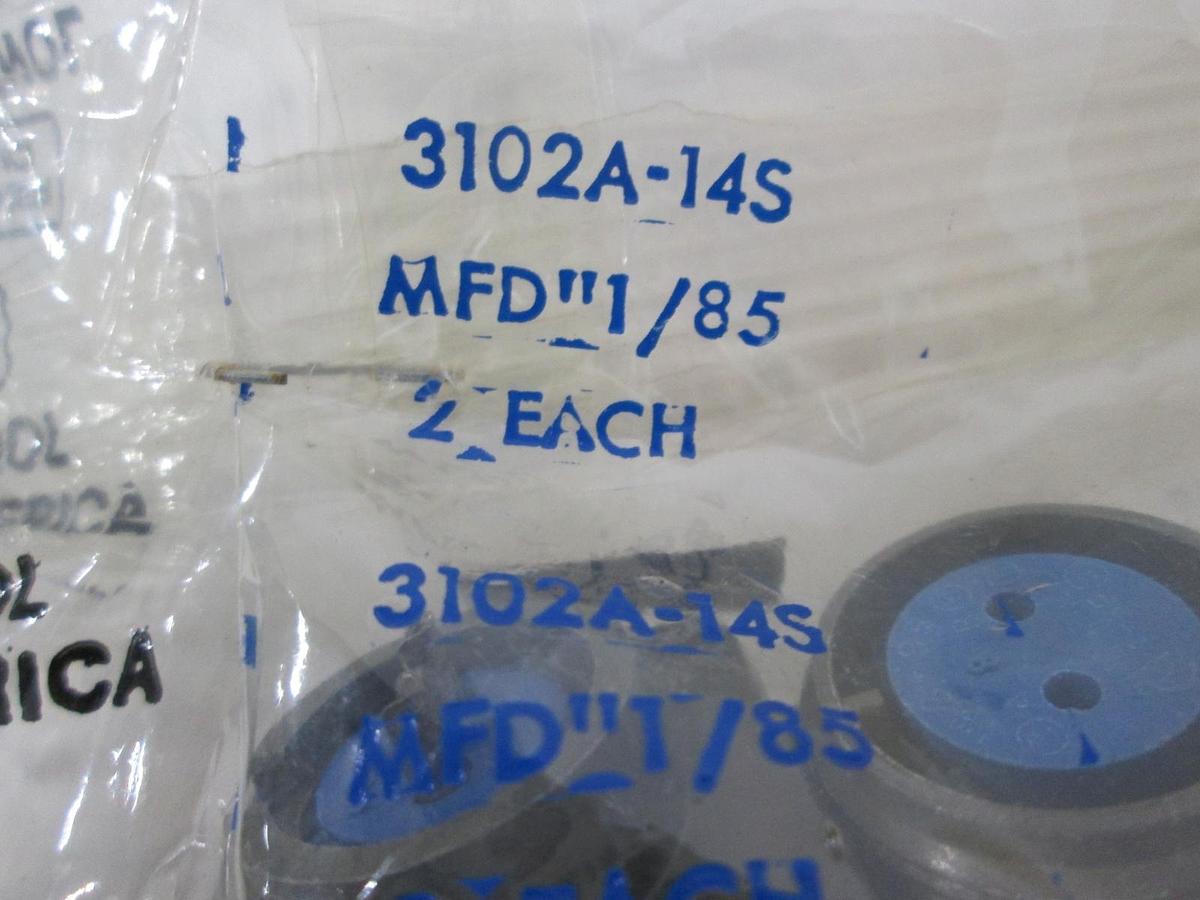 Used Amphenol, 3102A-14S, 2 Pin, Female Connector, New
