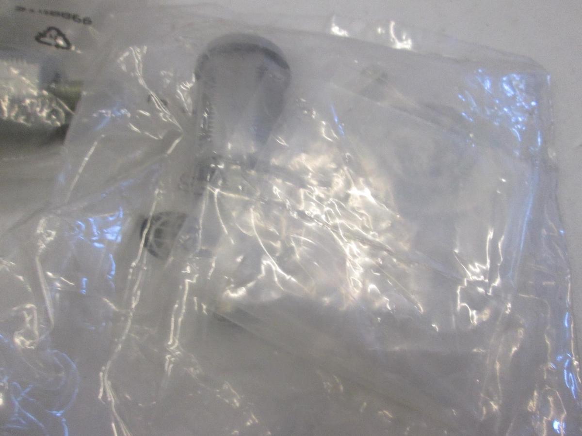Southco, E3-10-214-75, Action Compression Latch, New, Lot of 2