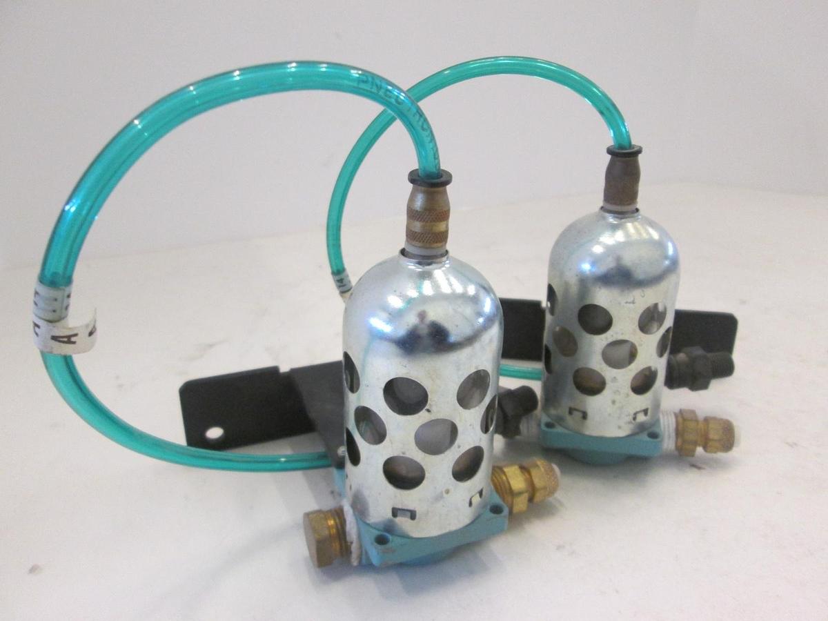 Used Wilkerson, Filter Regulator w/ Bracket, F00-02-B00, Used, Lot of 2