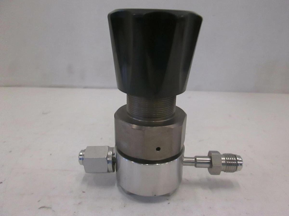 Used Tescom Stainless Steel Regulator, 44-226X, 50 PSIG Max Outlet, Used