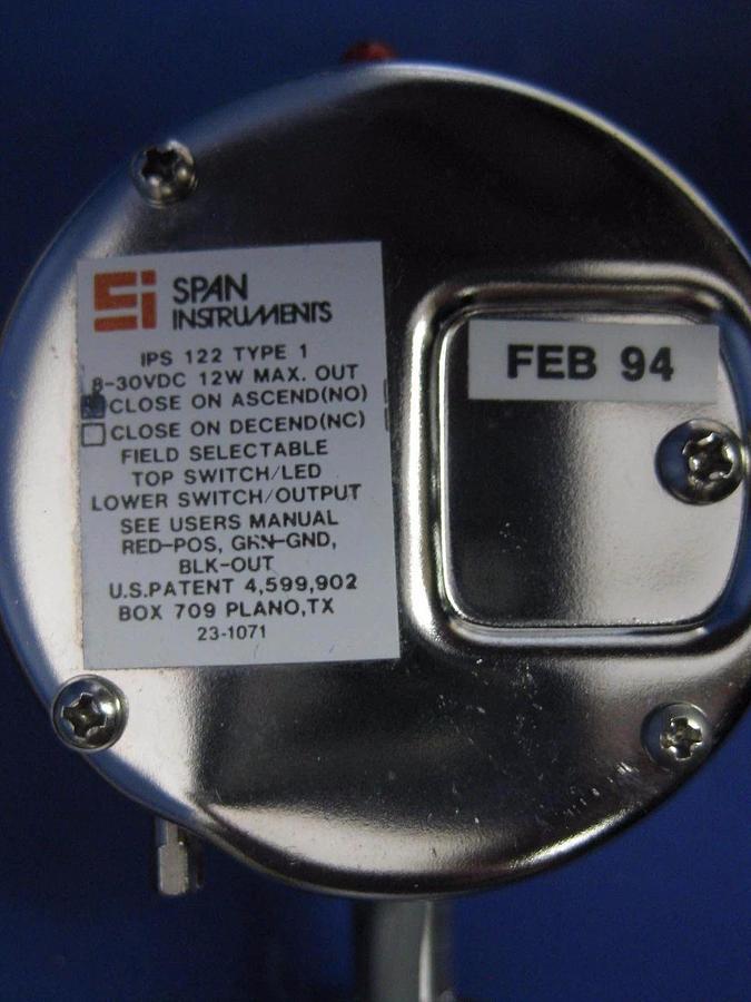 Used SMC 10-VZ110 Valve Assembly w/ 26 Valves, 2 Manifold, IPS 122 & Pressure Switch