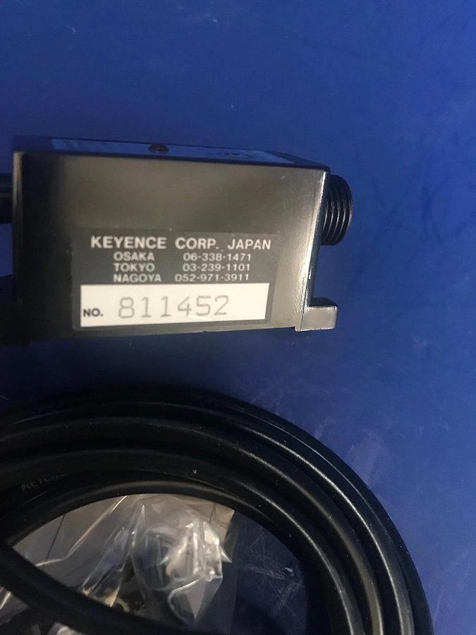 Used Keyence FS-17 Fiber Optic Sensor, New