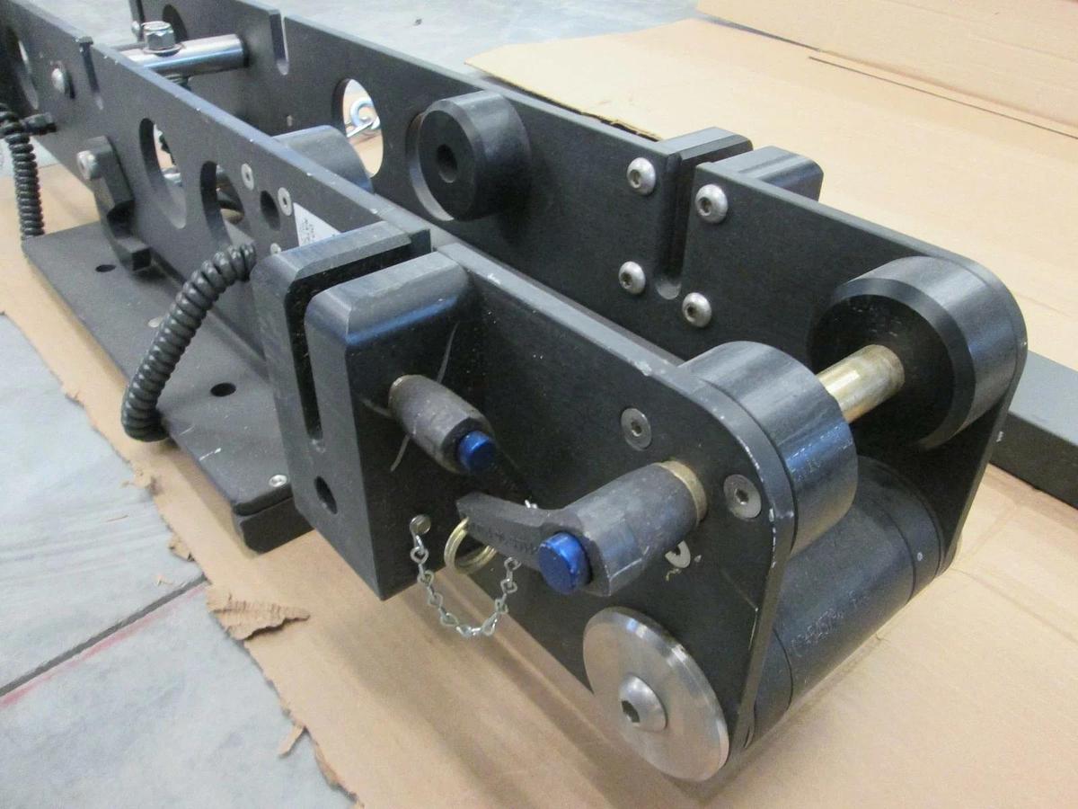 Used AMAT Overload Module 3920-99028 fixture, lifting arm for applied materials tools