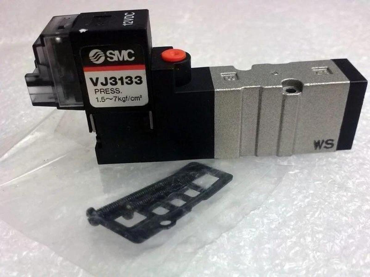 SMC VJ3133, 12VDC Solenoid Valve, LOT of 5, NWOB