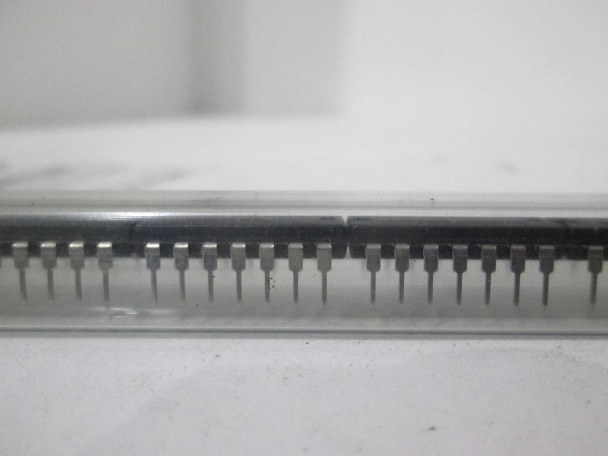 National Semiconductor, SN74HGH4N, Integrated Circuit, New, Lot of 24