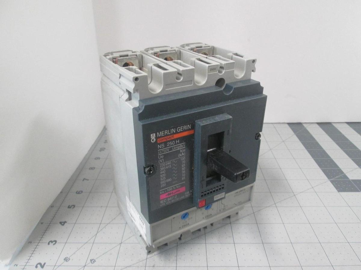 Merlin Gerin, NFHFE36250, Circuit Breaker, 250A, 3 Pole, New