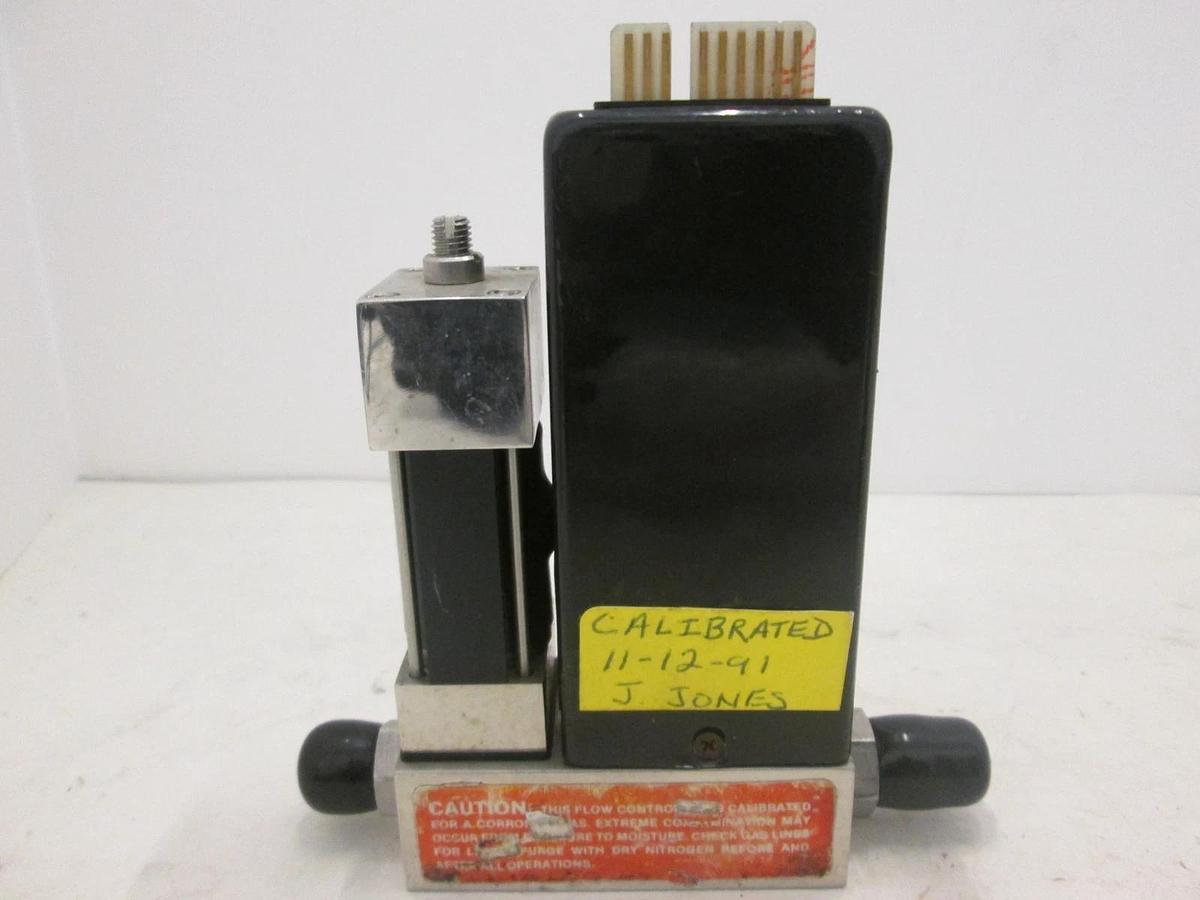 Used Unit UFC-1000HP, Mass Flow Controller MFC, SiH4, 500 SLM, Used