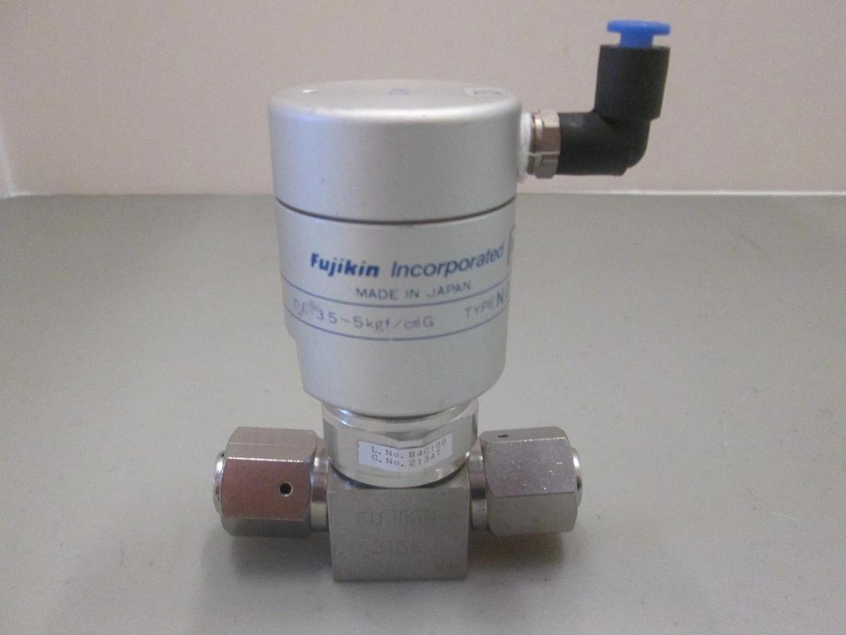 Used Fujikin, 3.5-5kgf, N.O. Pneumatic Valve, 1/2" FVCR, Used