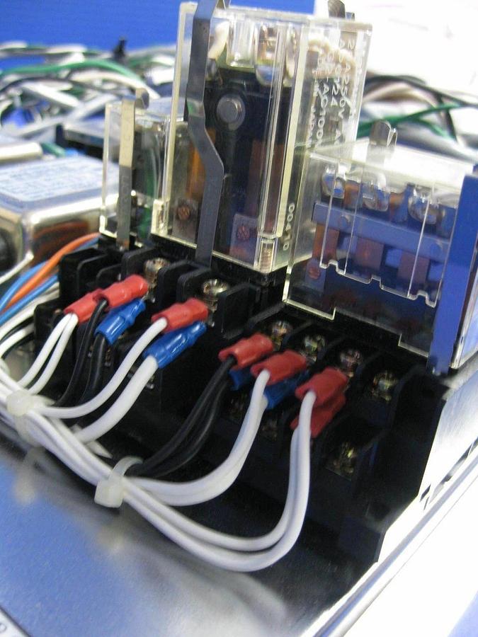 Used TEL Tokyo Electron 600 FNC AC/DC Relay Supply Panel