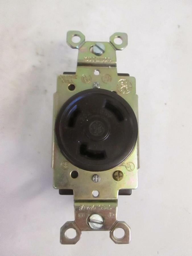General Electric, GL0530 Single Locking Receptacle, 2 Pole, 3 Wire, New