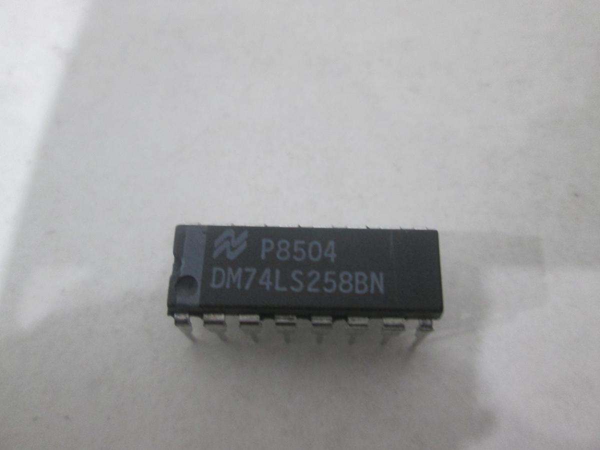 NSC, DM74LS258BN, Integrated Circuit, New, Lot of 25