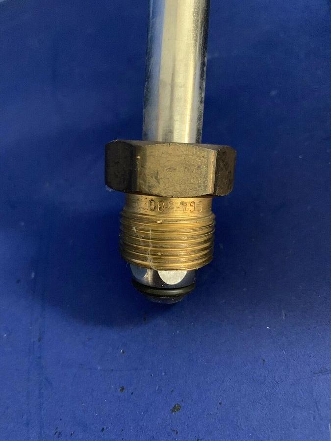 Used Veriflo IR401S6PXX4 Regulator, 6 Ports, 1/4" MVCR x CGA580, w/ Gauge, Used