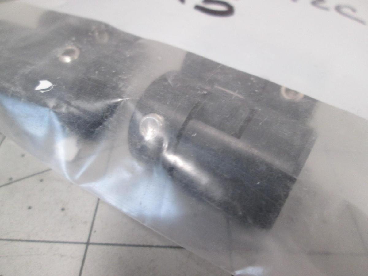WM Berg, 051-785412C1, Coupling, Spider Rigid, New, Lot of 5