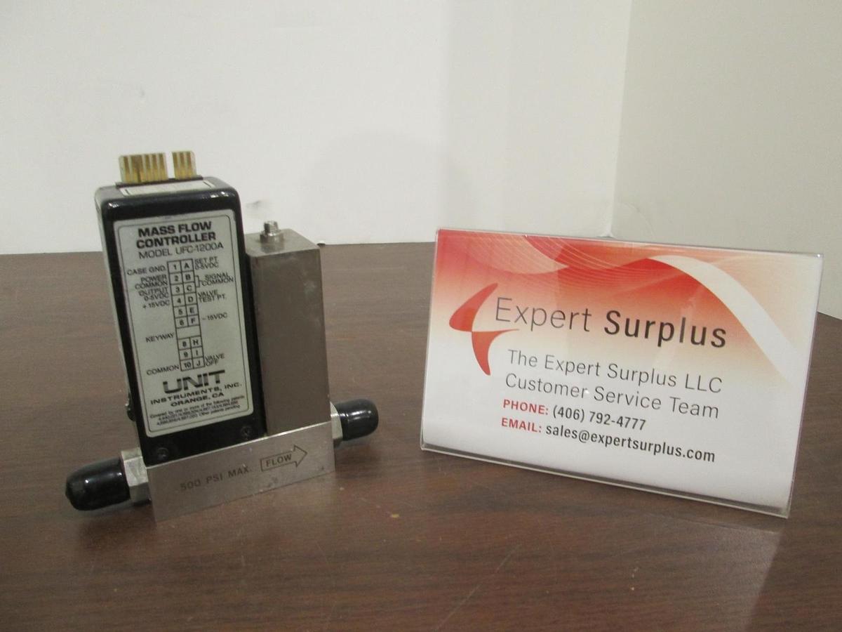 Used Unit, UFC-1200A, 300 SCCM, N2, Mass Flow Controller, 1/4" Port Used