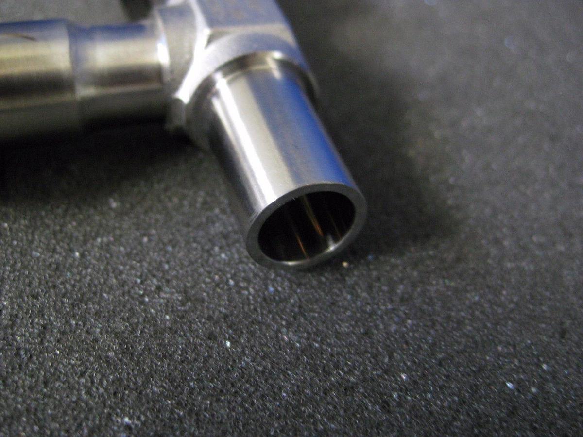 Used Swagelok TEE Assy, 1/2" MVCR x 1/2" FVCR x 1/2" Tube Buttweld, Lot of 2