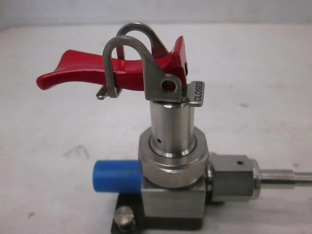 Used VMB Gas stick Used AP502 SM Regulator, Nupro shutoff, 30-0-100 gauge,