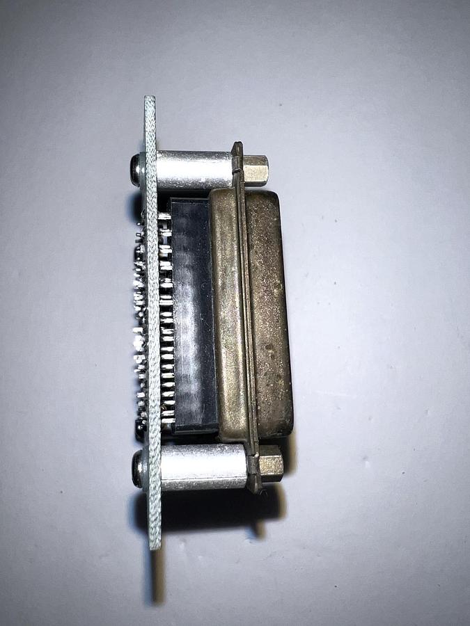 Used SVG VTR 7000 SMIF/VTR OPTO Interface Assy NO. 601293-01 REV 1 20/92, Used
