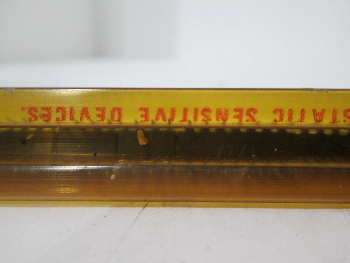 Motorola, MC1748CP, Integrated Circuit, New, Lot of 39