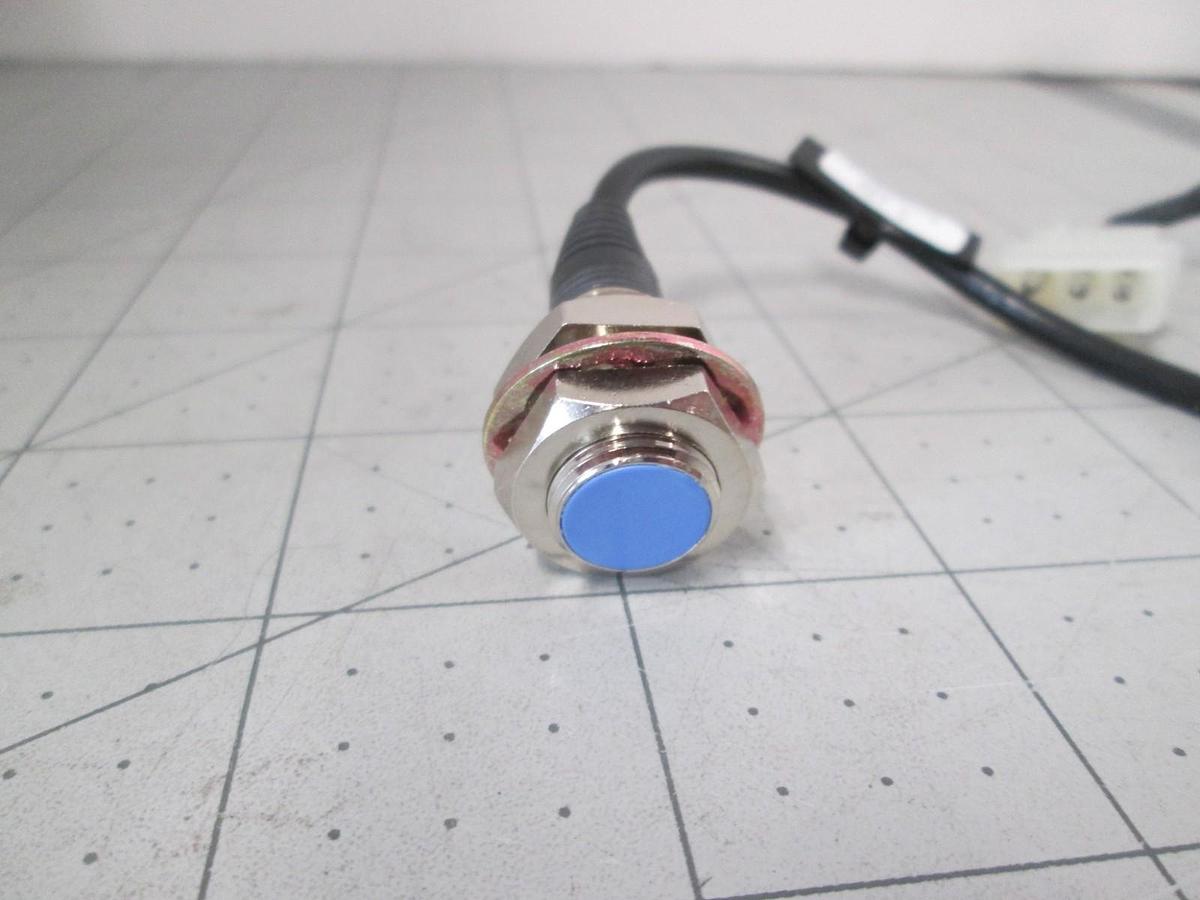 Keyence, EZ-12M, Proximity Sensor w/ 3 Pin Male Connector, New