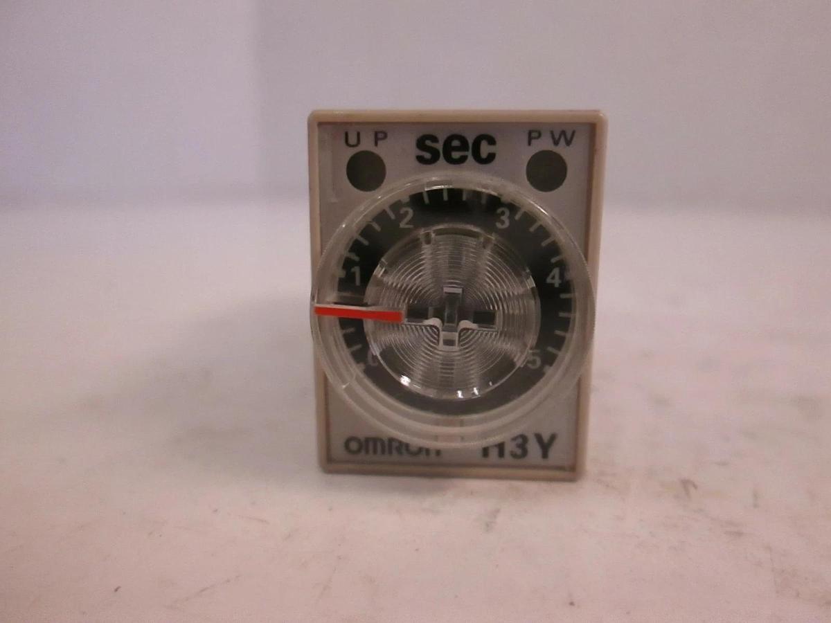 Used Omron H3Y-4 Timer, 0-5 Seconds, Lot of 2